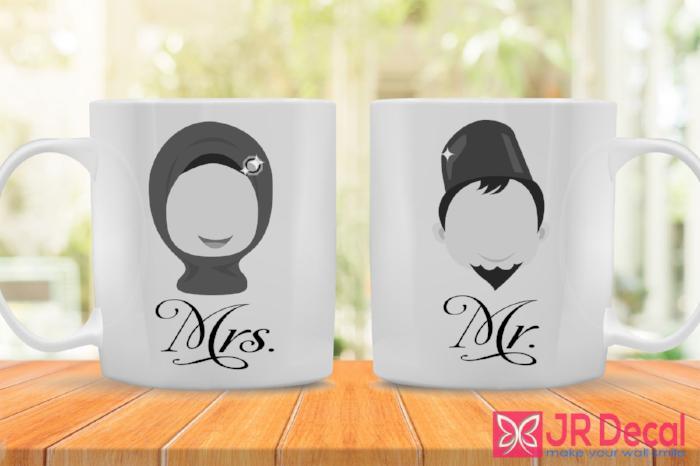 "Mr. and Mrs." printed Muslim Couple Mug