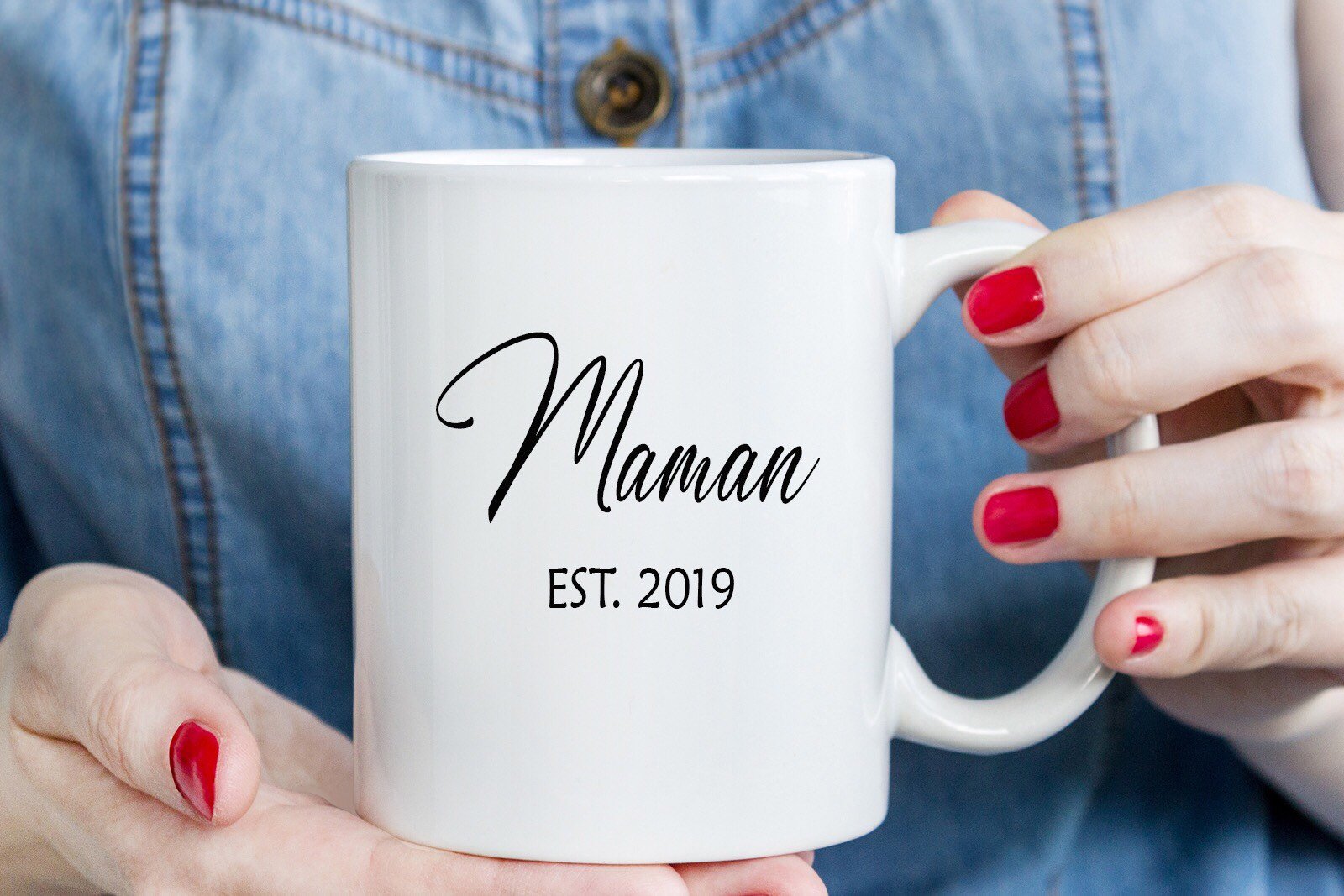 Mom est 2019 sales mug